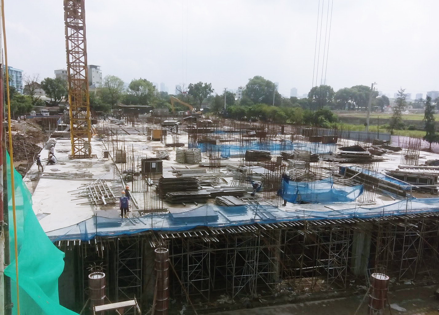 Thi công hoàn thành dầm sàn tầng 1 cos0.0 tòa CT1B