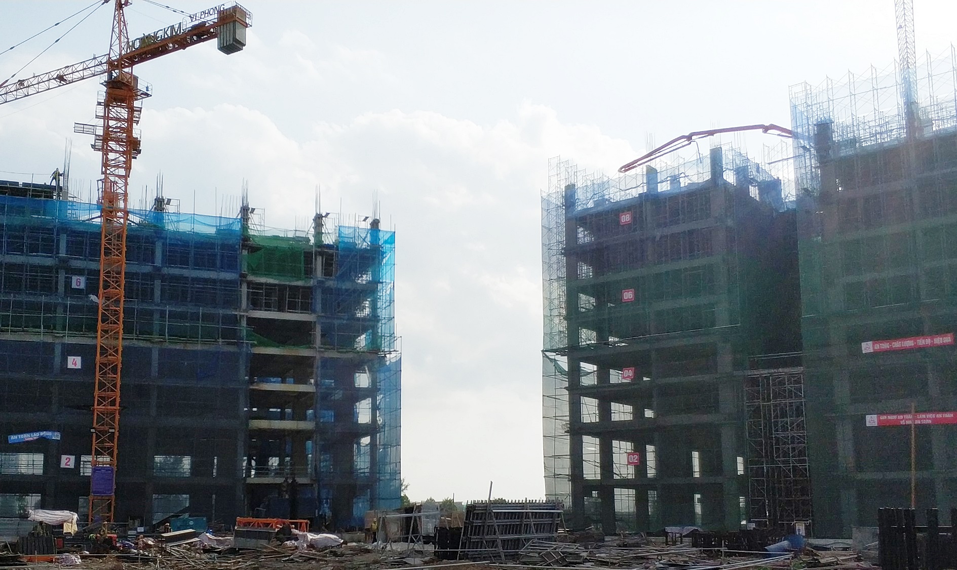 Thi công tầng 8 tòa CT1B