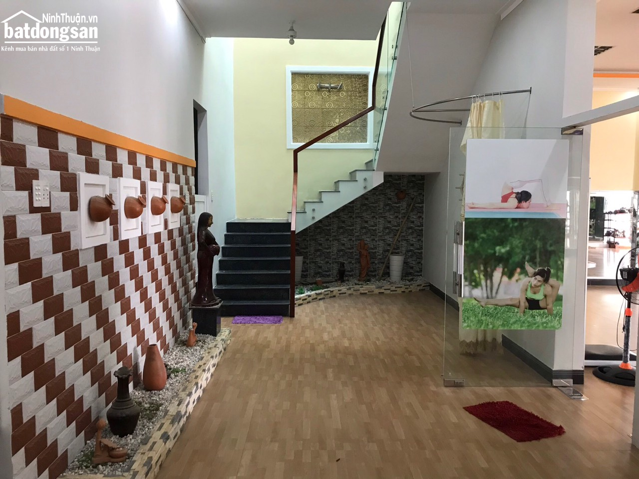 mua nha full noi that