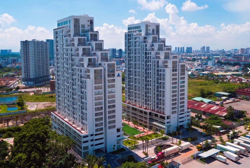 Bỏ Tiền Tỷ Mua Nhà Nhưng Người Dân Phải Chịu Cảnh "Đi Ké" Đường Nhiều Năm