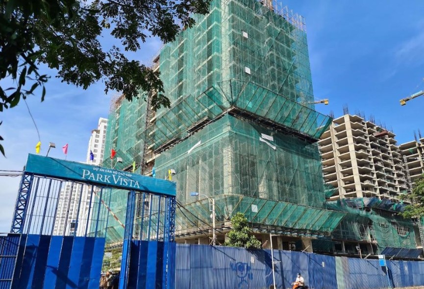 Bán Gần Chục Năn Nhưng Chung Cư Vẫn "Chết Lâm Sàng"